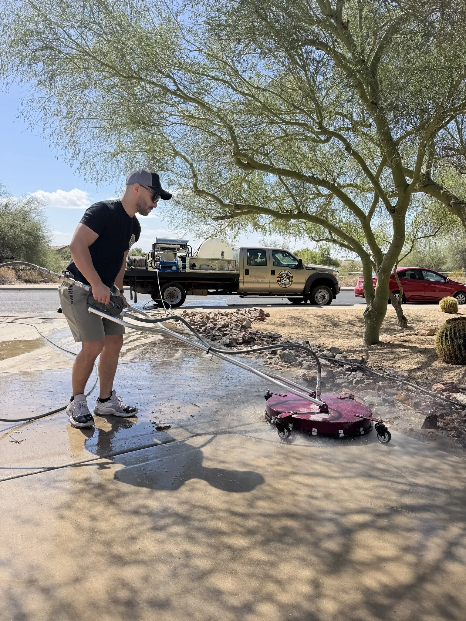 Commercial building exterior in Mesa AZ maintained professionally