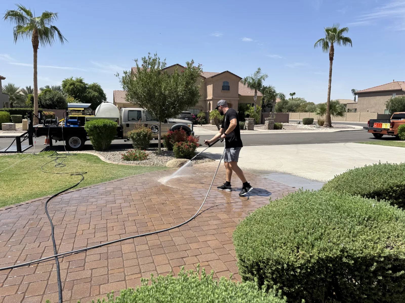 Freshly cleaned paver driveway in Gilbert, Arizona